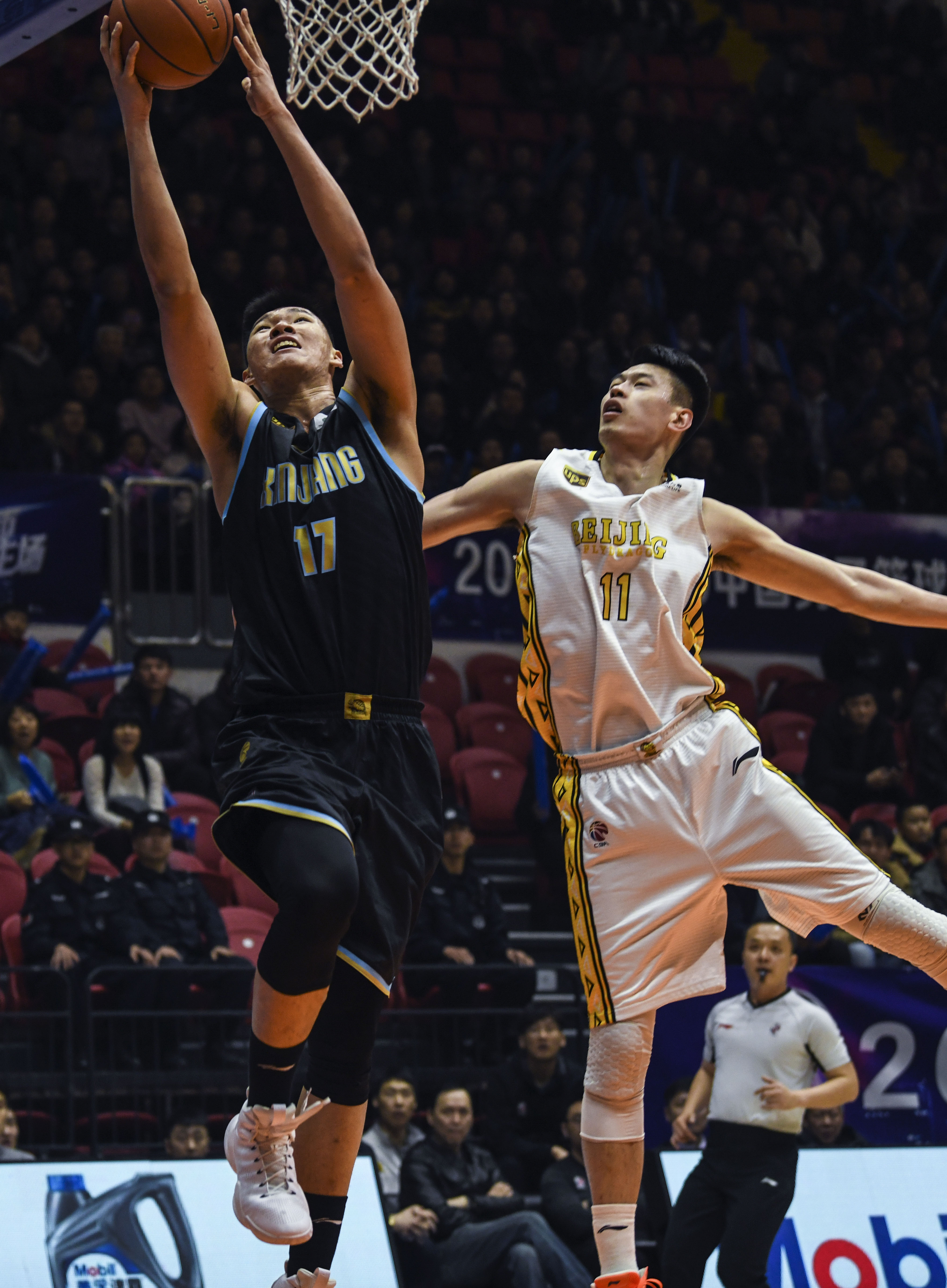 缩防守与内 缩防守与内